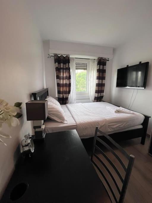 Cosy-rent Tv Wifi Parking Appartement
