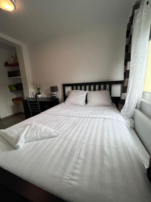 Cosy-rent Tv Wifi Parking
